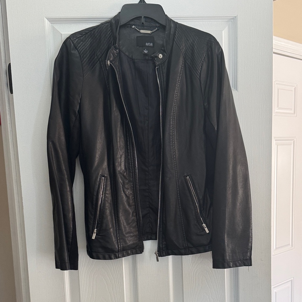 Ana Black Lightweight Jacket